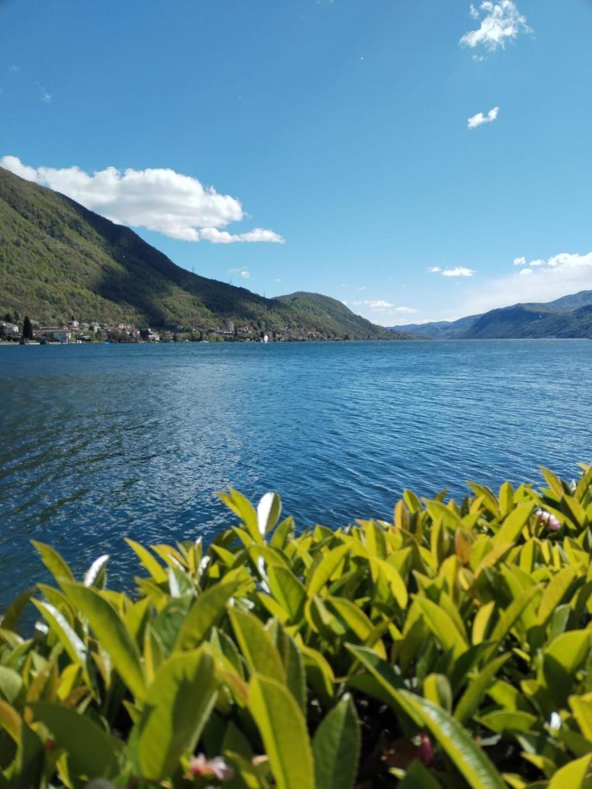 Un Balcone Sul Lago Оменья Экстерьер фото