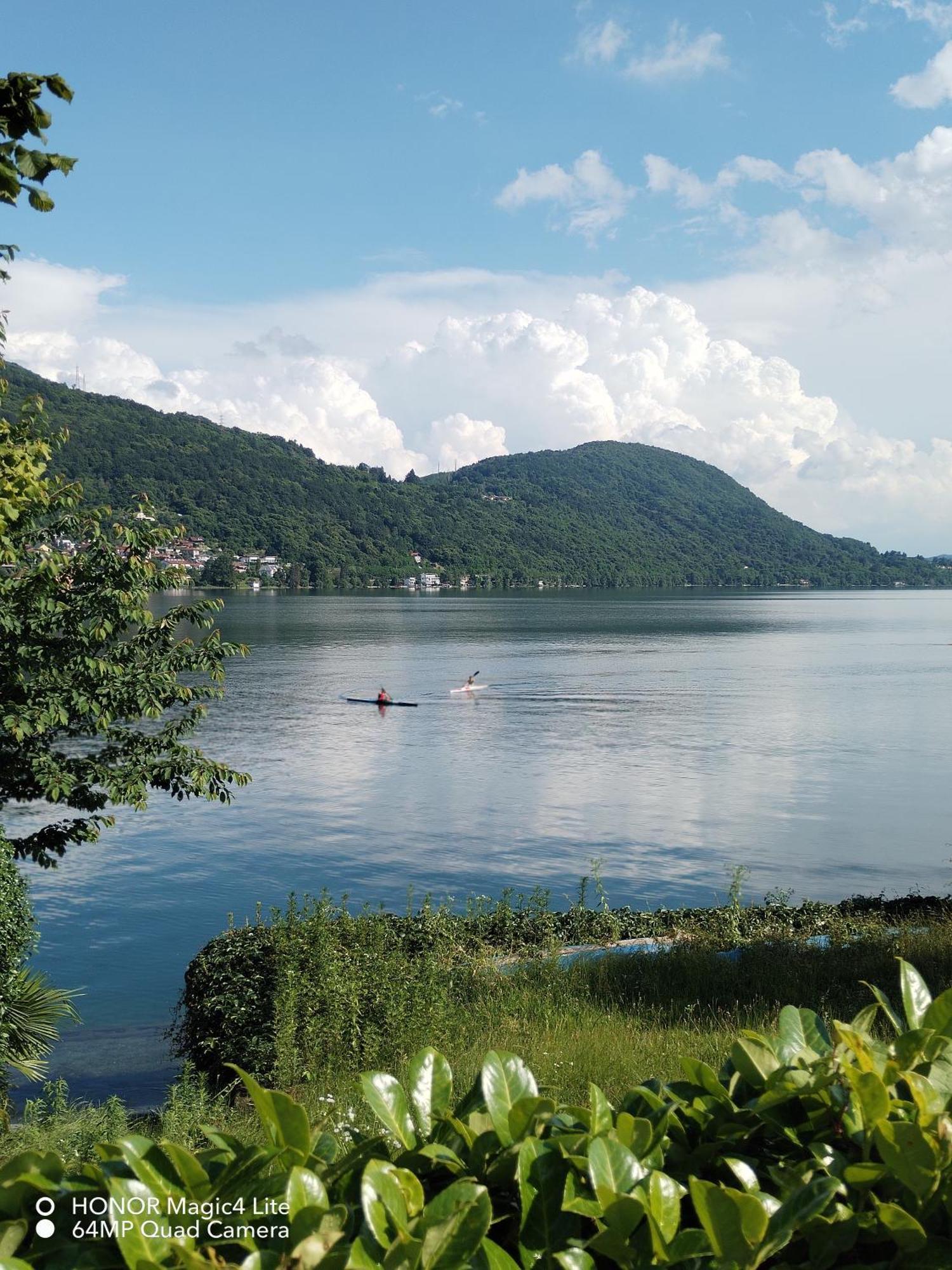 Un Balcone Sul Lago Оменья Экстерьер фото